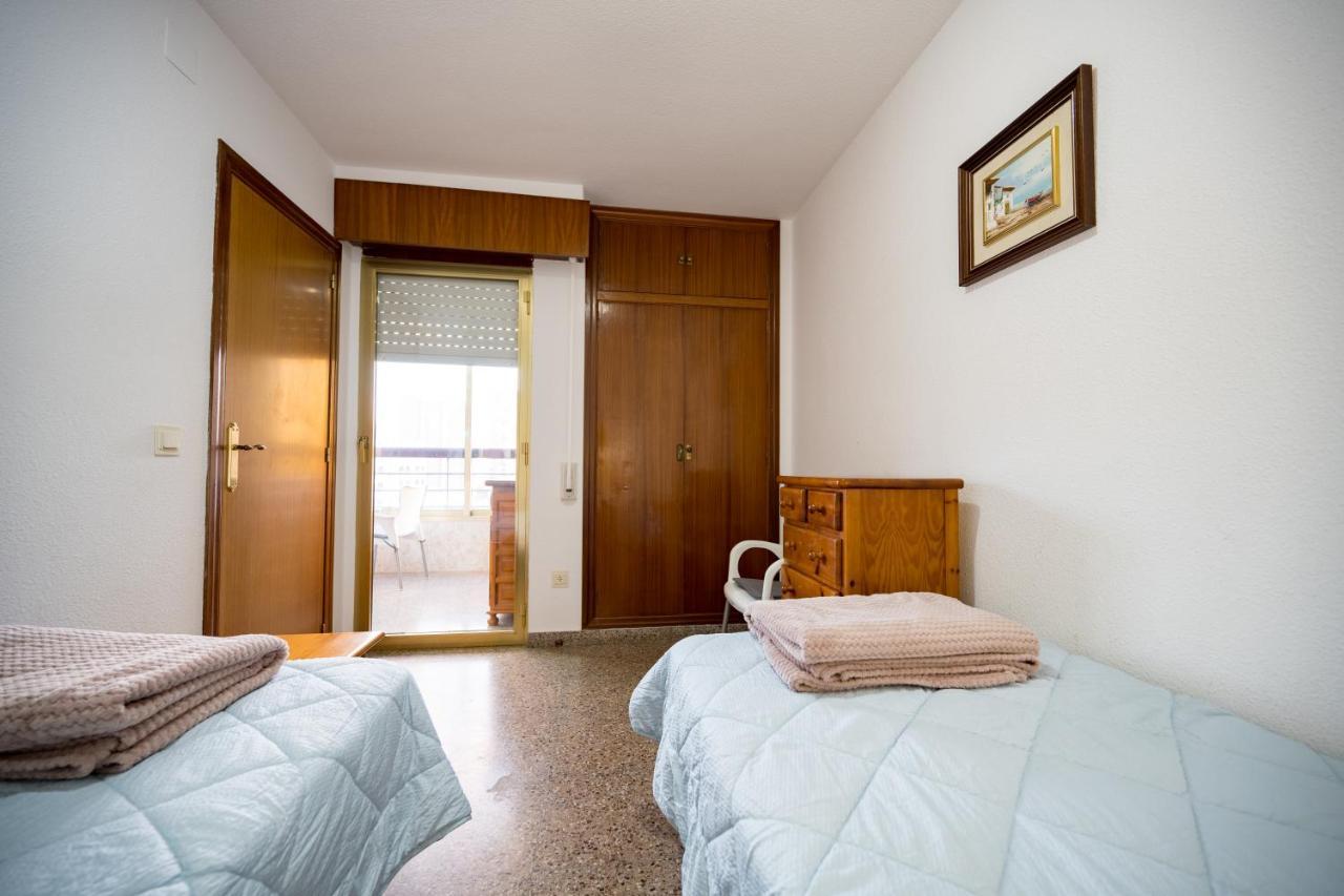 One Bedroom Flat With Shared Pool In Acuarium II Benidorm Exterior foto
