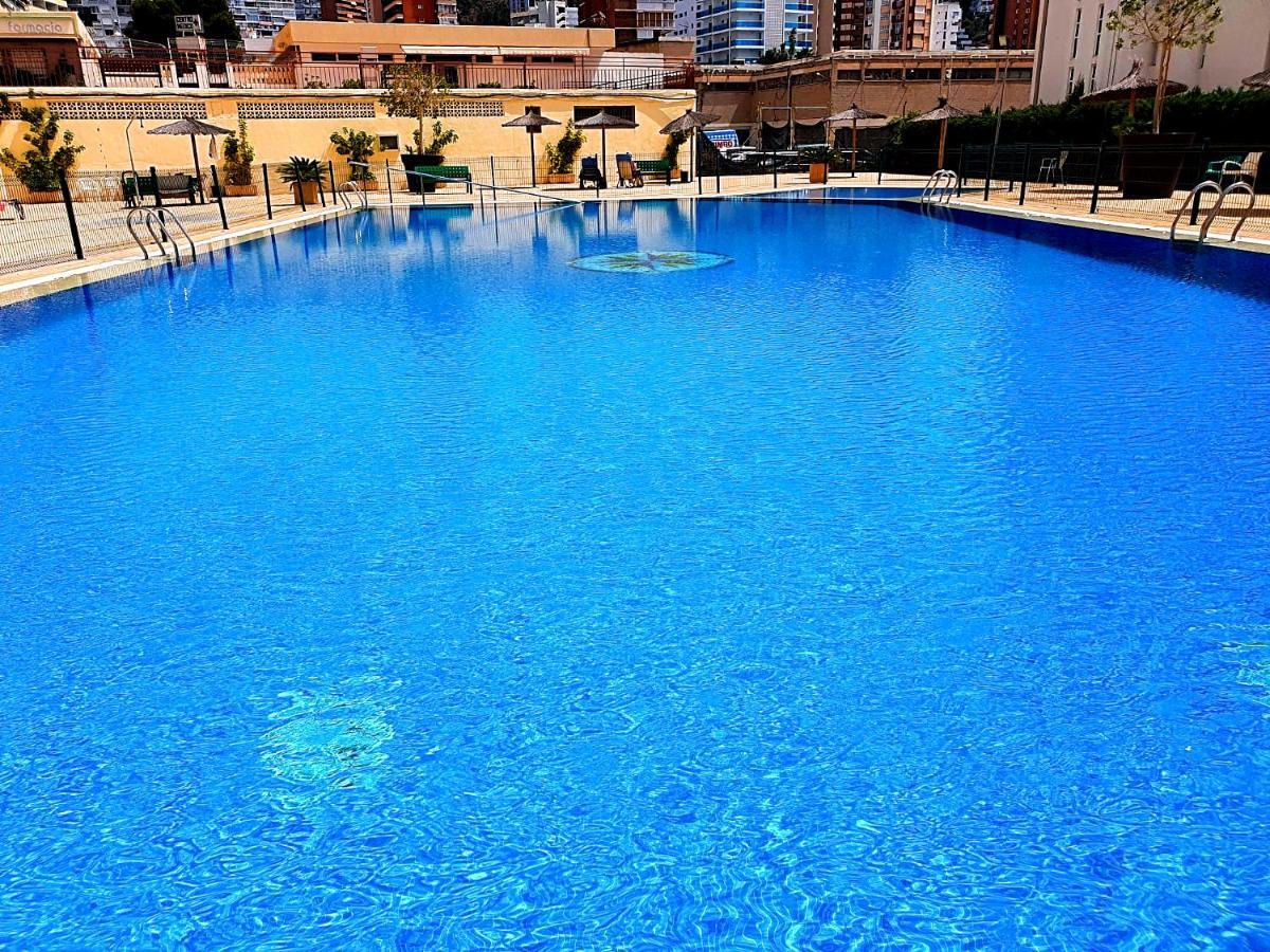 One Bedroom Flat With Shared Pool In Acuarium II Benidorm Exterior foto